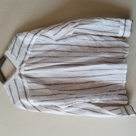 Vince White and Black Striped Blouse - Picture 3 of 4